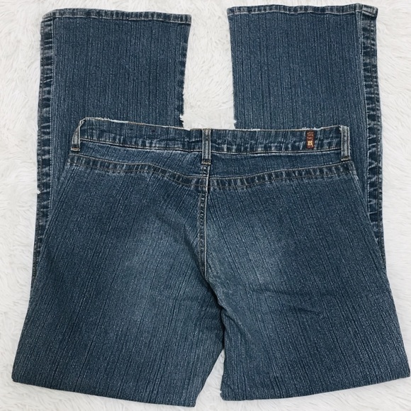jeans with no back pockets